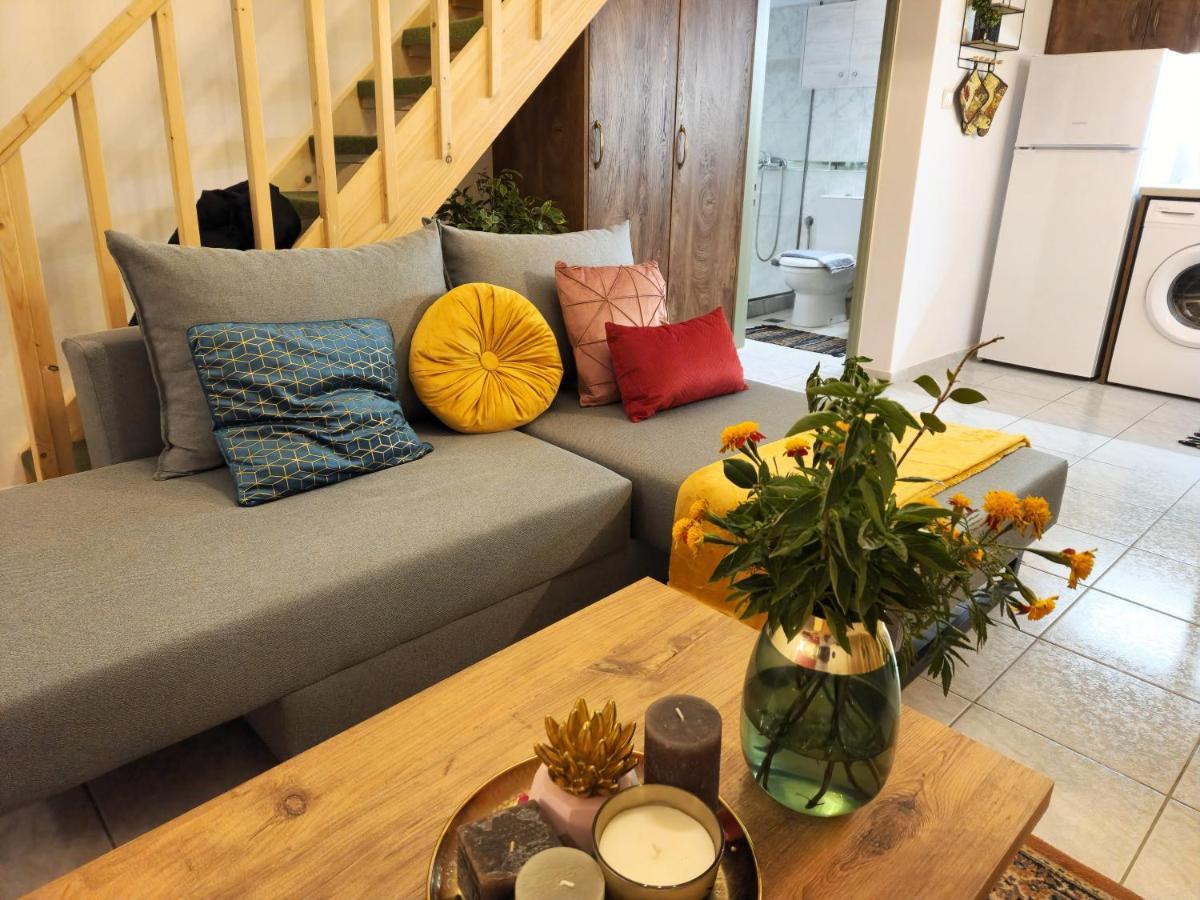 Luxury Loft Apartment Vivian Patras Eksteriør billede