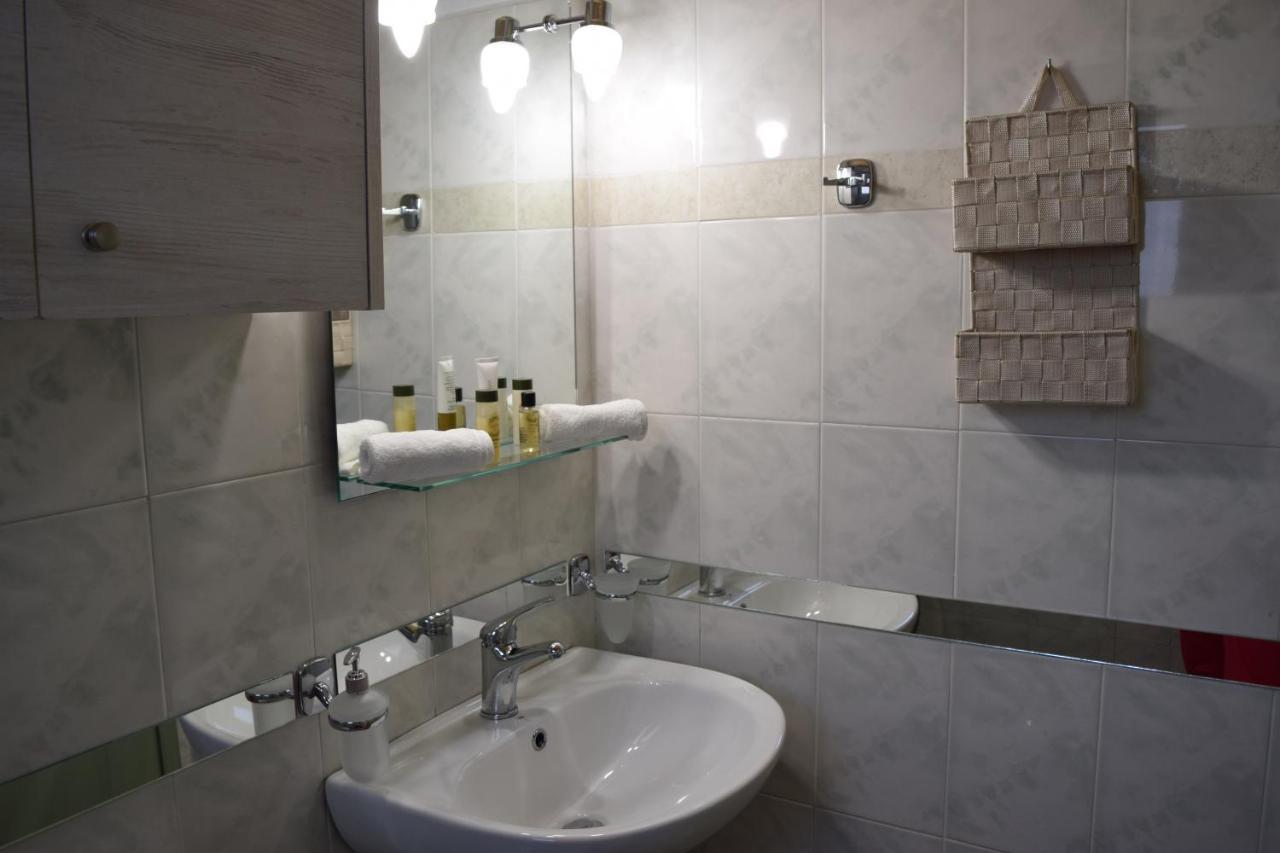 Luxury Loft Apartment Vivian Patras Eksteriør billede